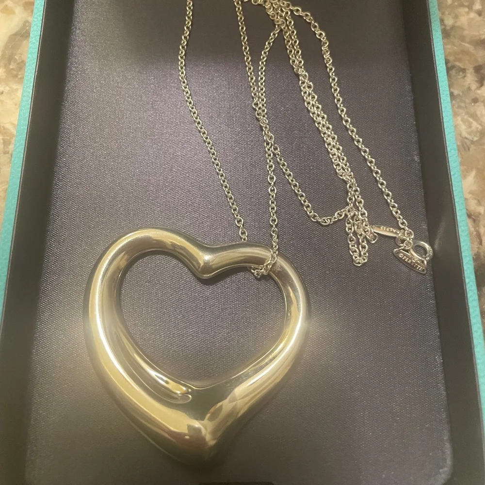 Tiffany & Co Elsa Peretti open heart necklace - Picture 1 of 4